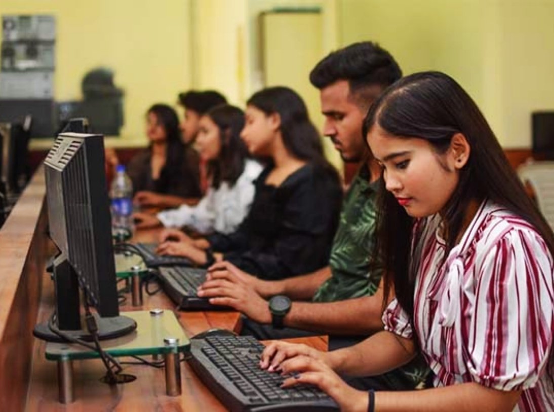  Diploma in Computer Applications (Online)